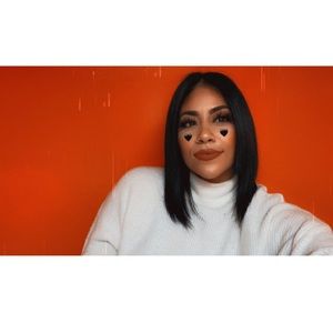 Meet your Posher, Karla